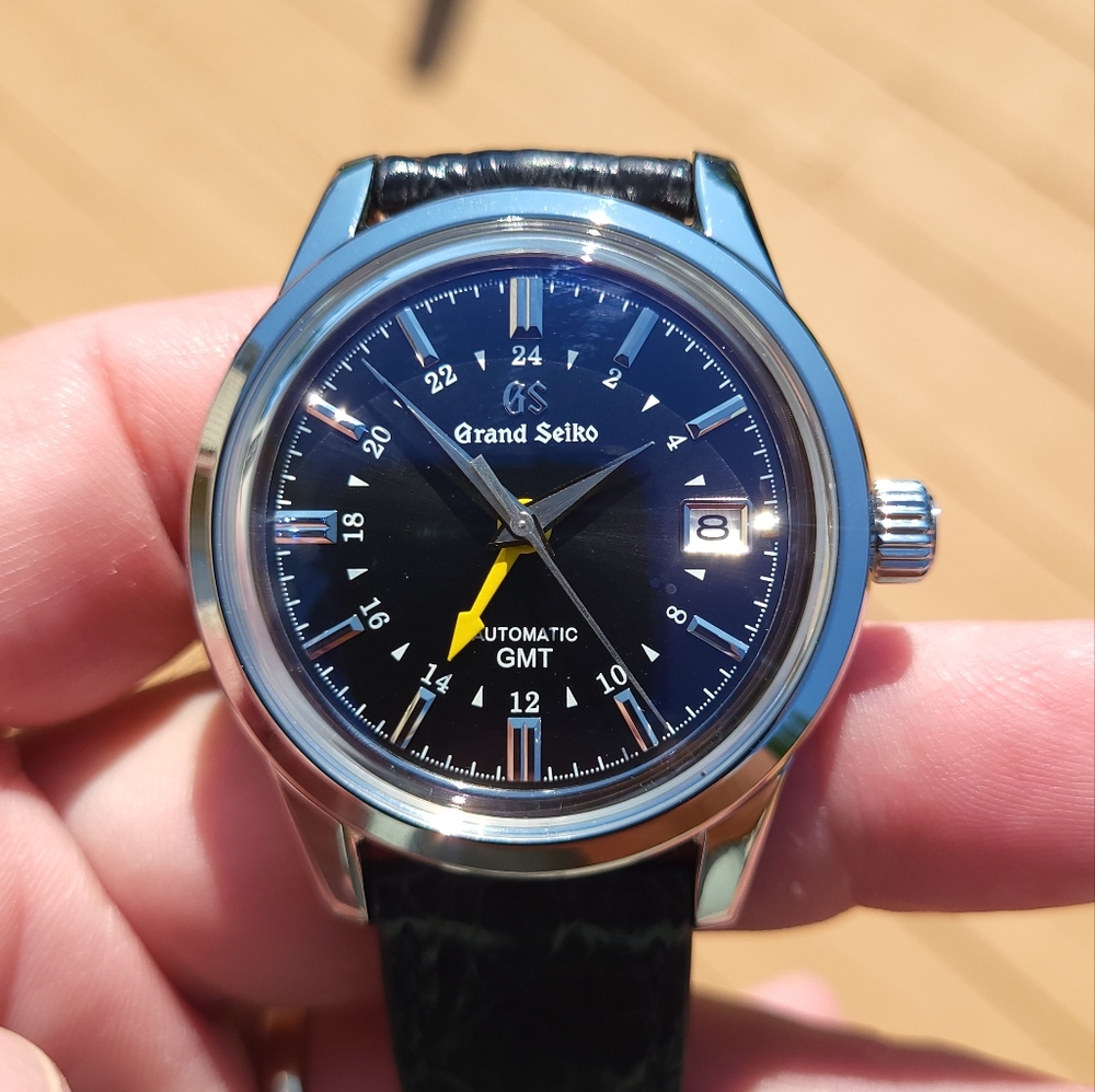New Custom 39mm Seiko Mod Automatic GMT Watch